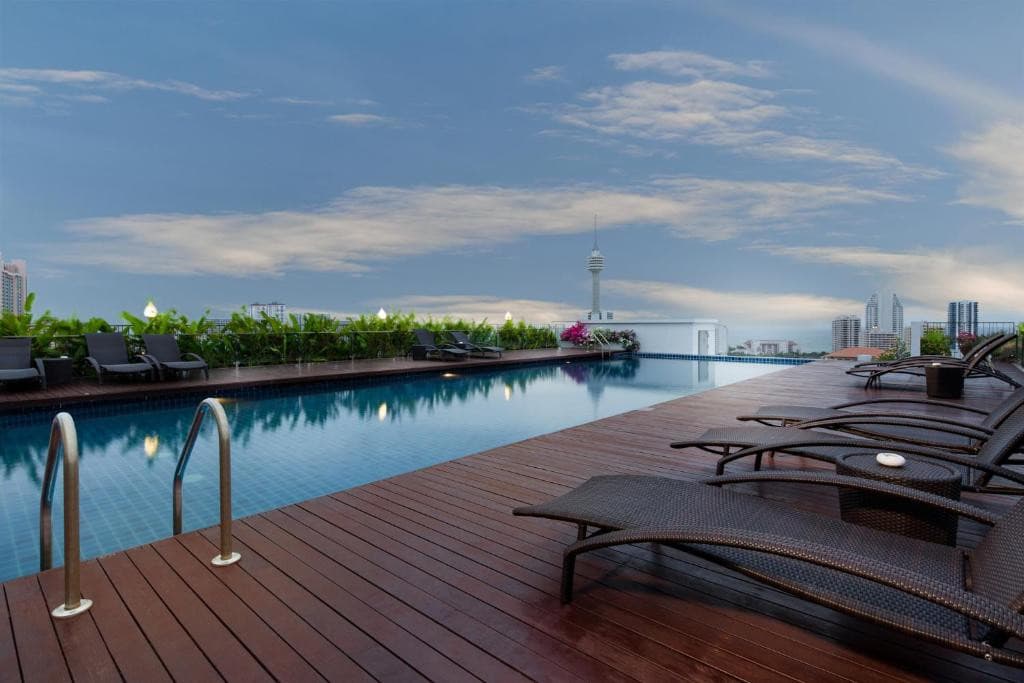 Aiyara Grand Hotel