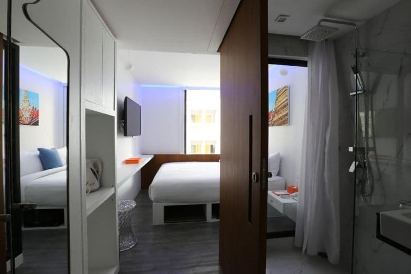 S Box Sukhumvit Hotel