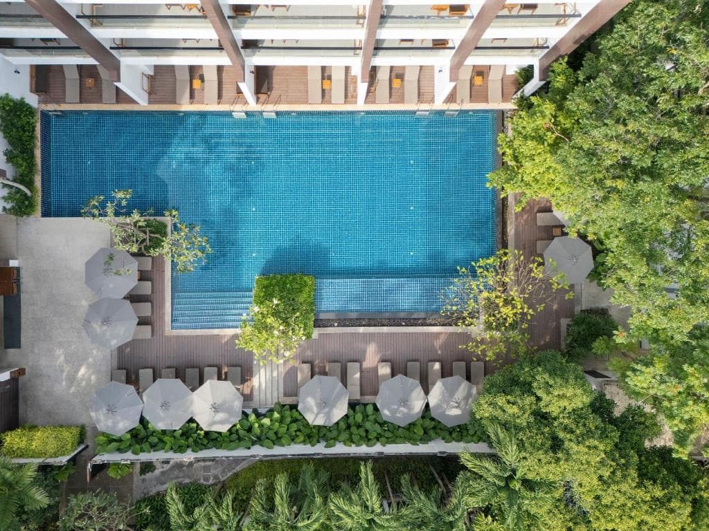 WOODLANDS SUITES SERVICED RESIDENCE