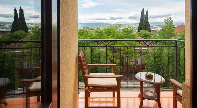 Boutique Hotel British House