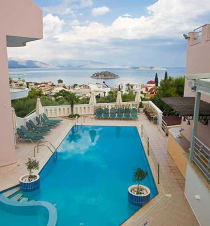 Amaryllis Luxury Hotel Apartments