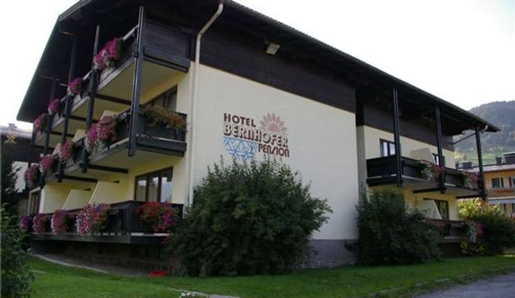 Dahoam By Sarina Hotel & Suites