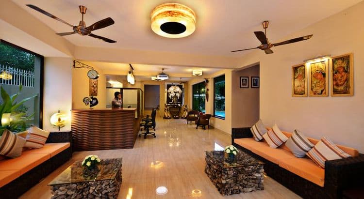 La Sunila Suites
