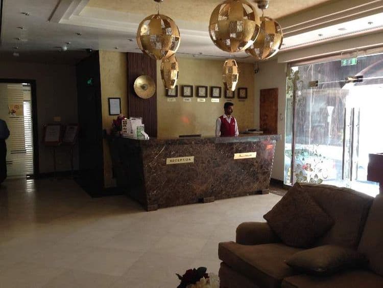 Syaj Hotel