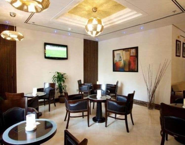 Syaj Hotel