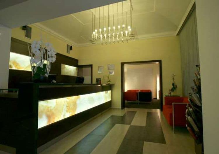 Lunik Hotel