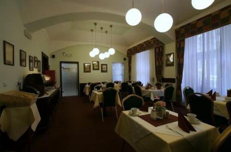 Lunik Hotel