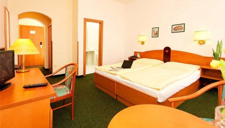 Merkur Hotel