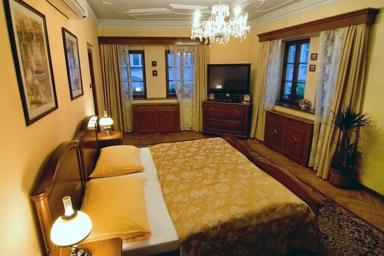 Charles Bridge Palace