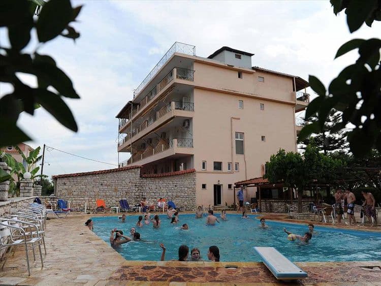 Kaiafas Lake Hotel