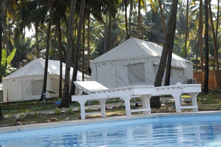 La Cabana Beach & Spa