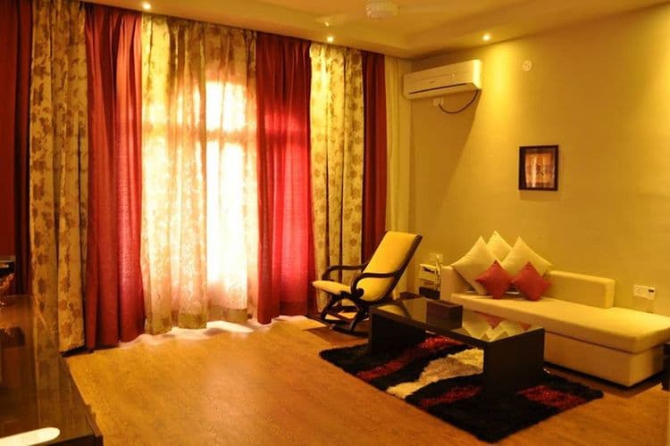 Sukhmantra Resort & Spa