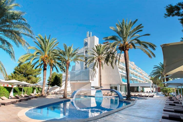 Mar Hotels Playa de Muro Suites
