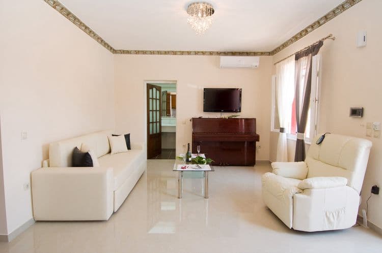 Zamora Villa