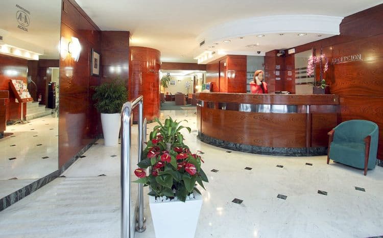 Acacia Premium Suite