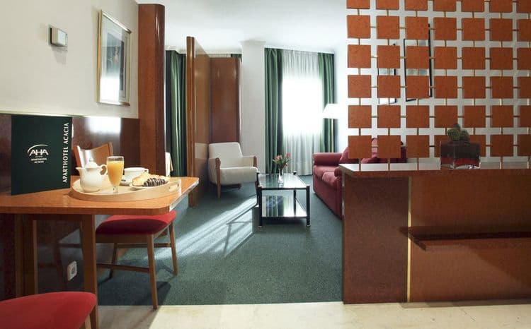 Acacia Premium Suite