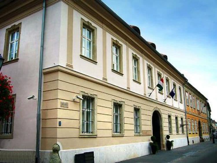 Buda Castle Fashion Hotel