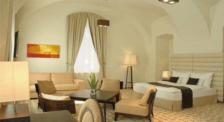 Buda Castle Fashion Hotel