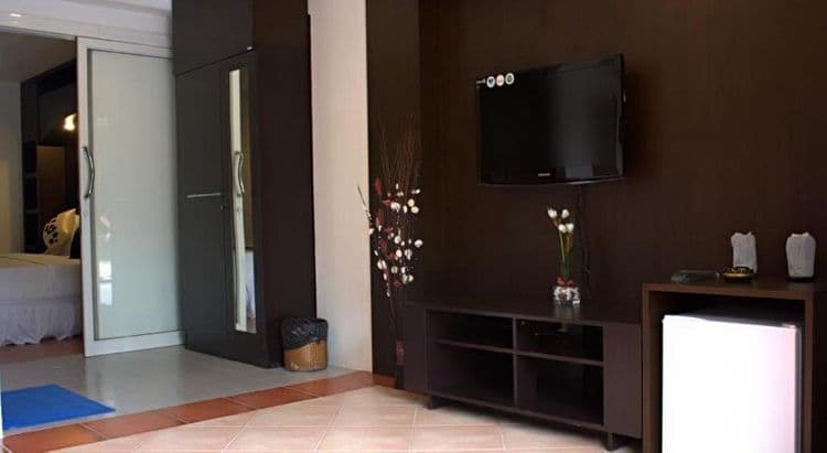 Le Tong Beach Hotel