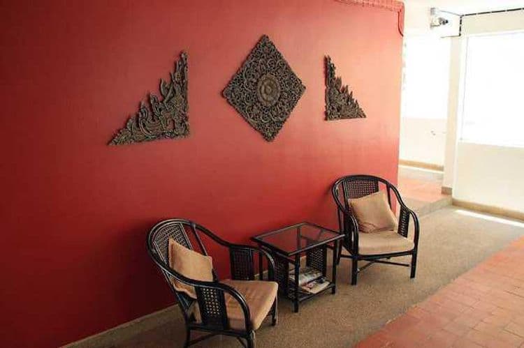 Le Tong Beach Hotel