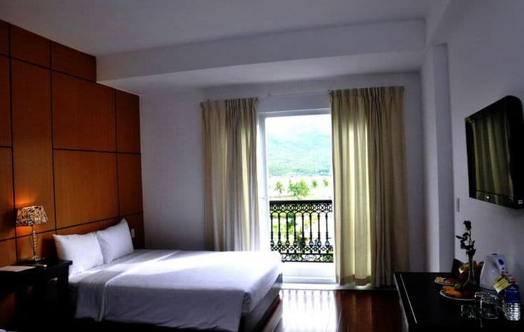 Paragon Villa Hotel