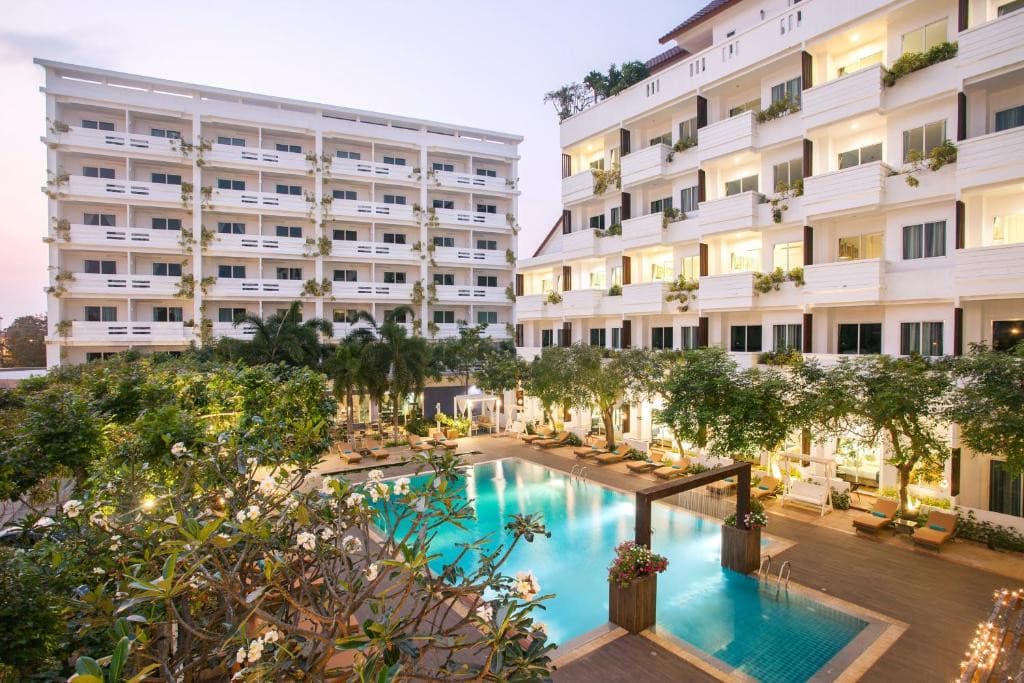 Hill Fresco Pattaya Hotel