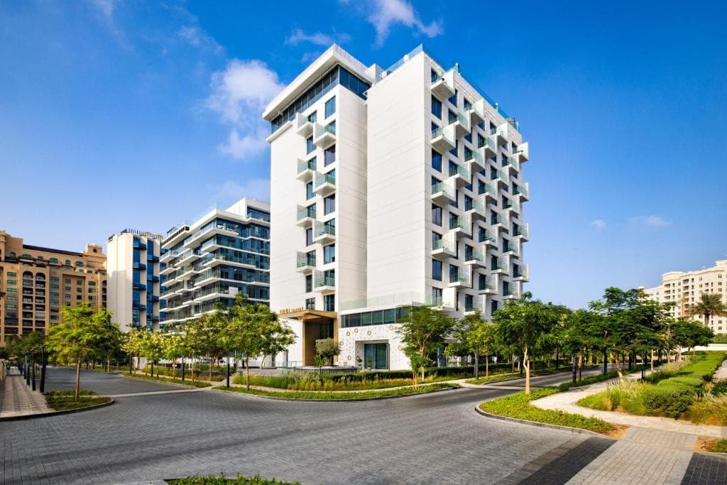 Tumbi West Palm Beach Hotel Dubai, Tapestry Collection by Hilton