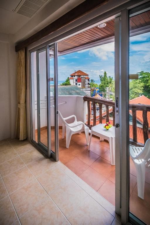 Ao-Nang Sunset Hotel
