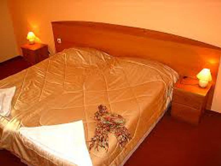 Pirina Club Hotel