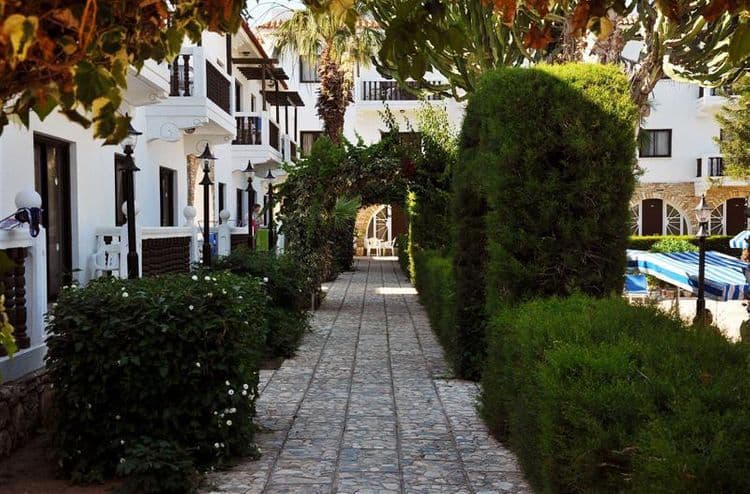 Lysithea Hotel Apartments