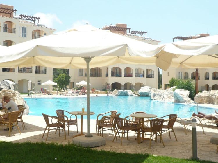 St Nicolas Elegant Residence