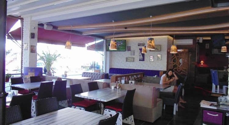 La Piazza Family Hotel