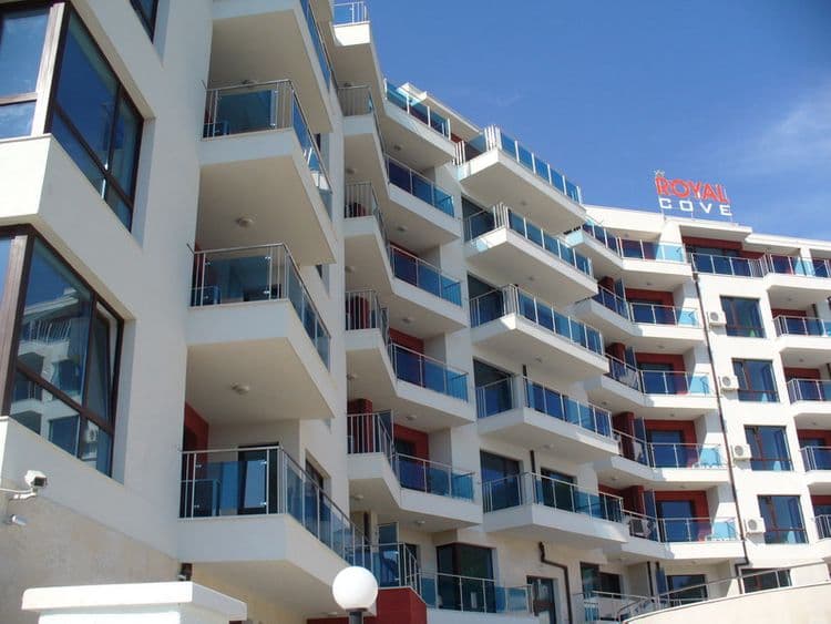 Royal Cove Residence