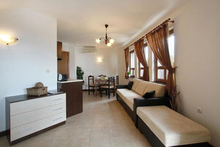 Pearl Apartments