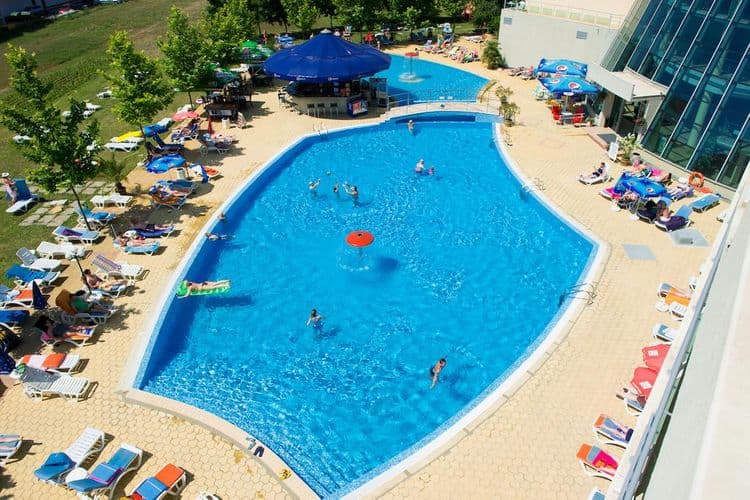 Ivana Palace