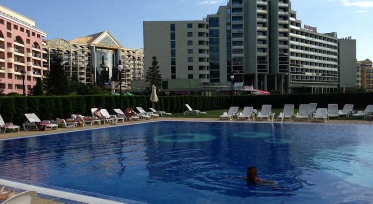 Poseidon Aparthotel