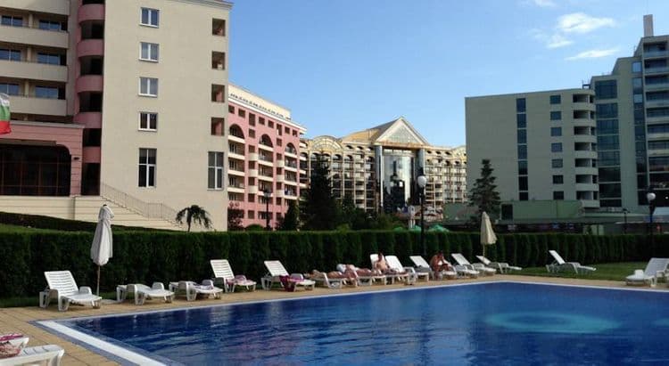 Poseidon Aparthotel