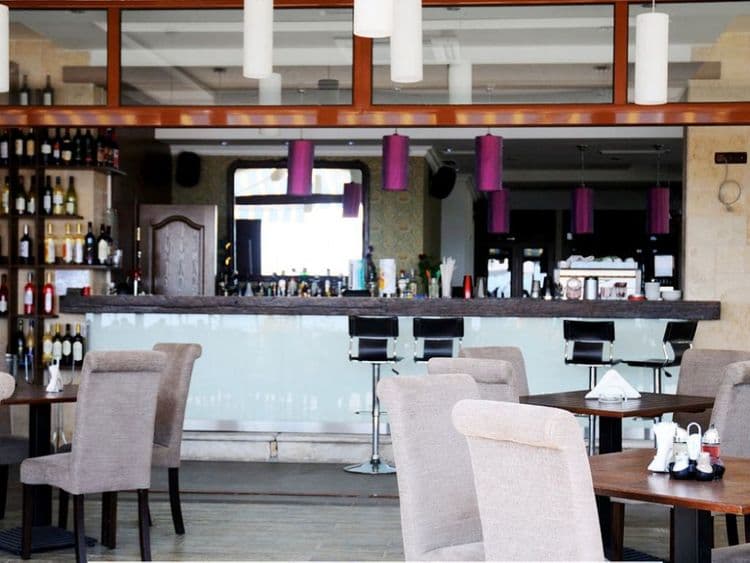 Selena Hotel