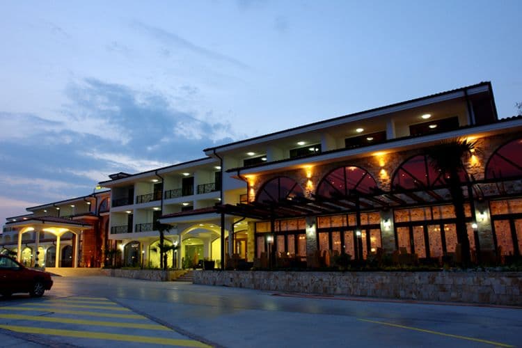 Palace Marine Dinevi