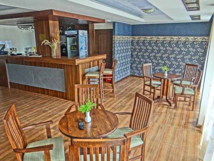 Grand Royale Apartment Complex & Spa