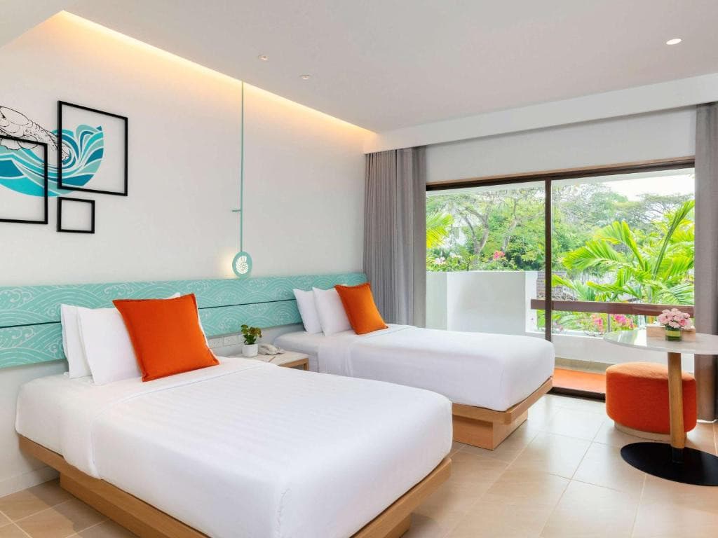 Novotel Rayong Rim Pae Resort Hotel