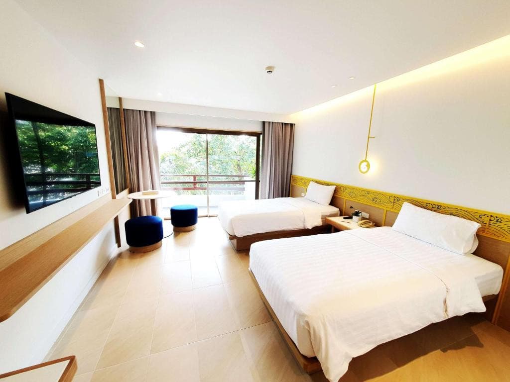 Novotel Rayong Rim Pae Resort Hotel