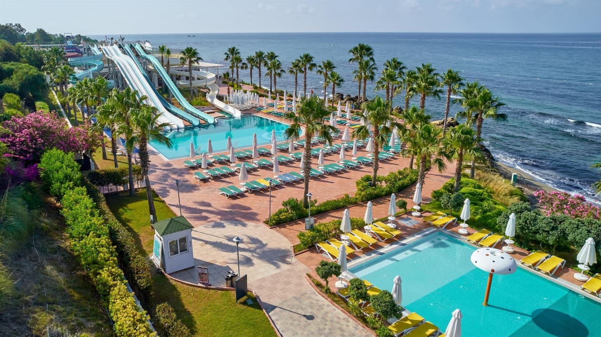 Vikingen Infinity Resort & Spa