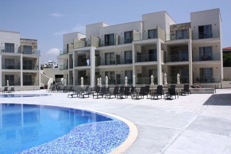 Amphora Beach Resort & Suites