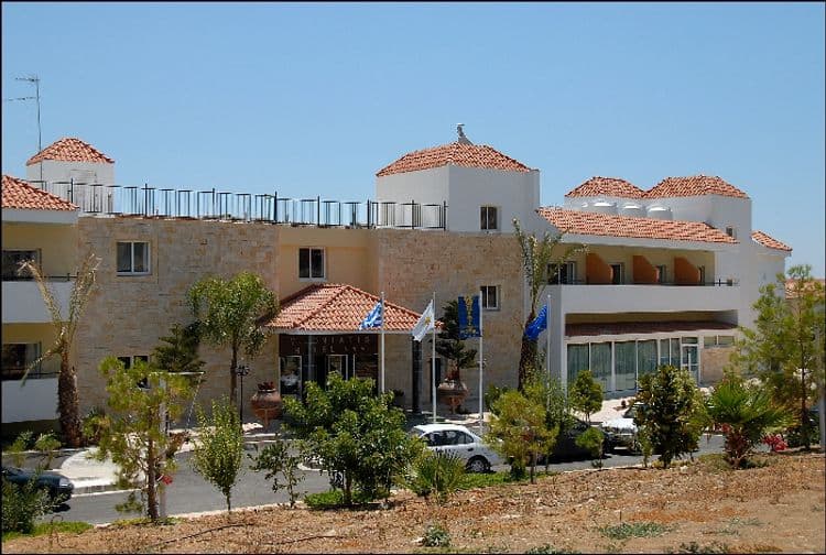 Moniatis Hotel