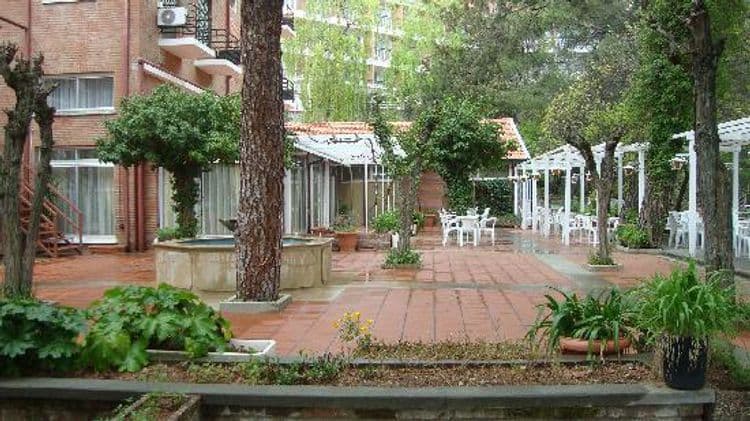 Forest Park Hotel