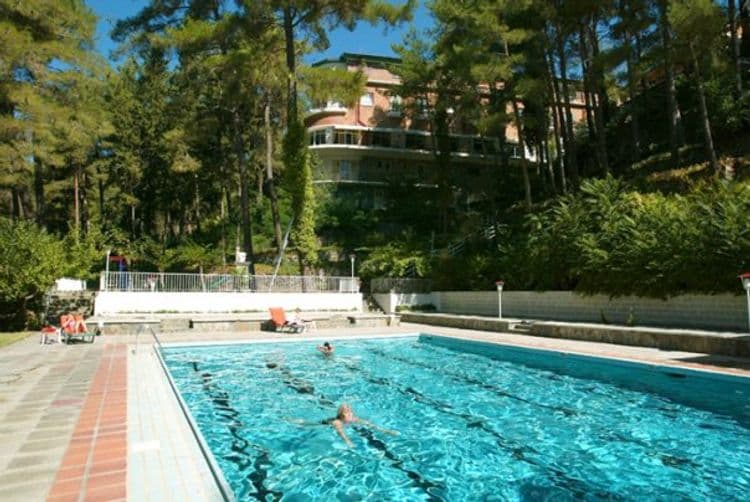 Forest Park Hotel