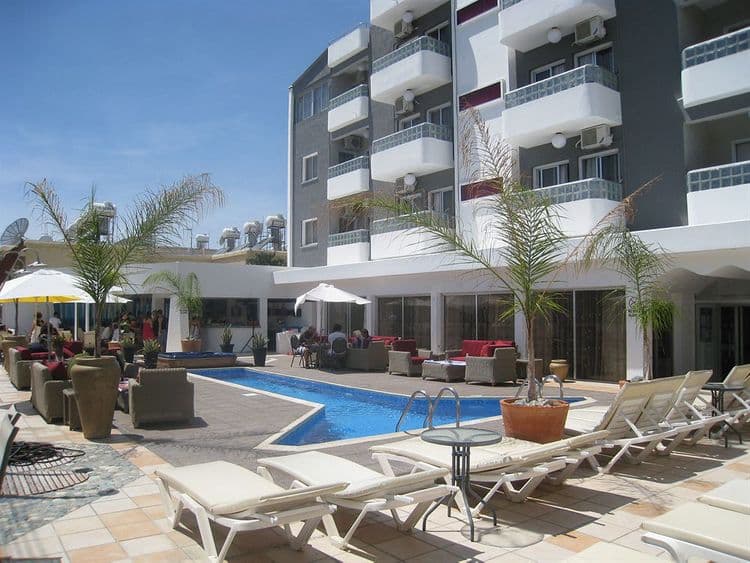 The Palms Hotel Apartments