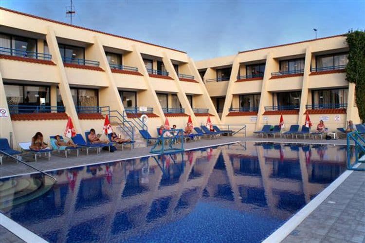 Napa Prince Hotel Apartments