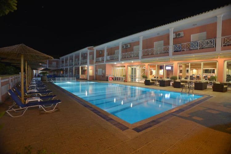 Angelina Hotel & Apartments